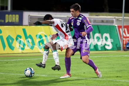 Fussball Bundesliga. WAC gegen SK Austria Klagenfurt.  Augustine Boakye, (WAC),    Nikola Djoric   (Klagenfurt).  Wolfsberg, am 4.11.2023.
Foto: Kuess
www.qspictures.net
---
pressefotos, pressefotografie, kuess, qs, qspictures, sport, bild, bilder, bilddatenbank