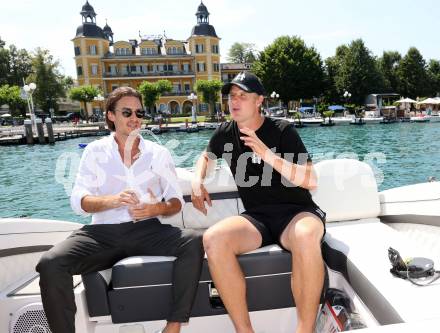 Fussball. Interview Martin HInteregger. Martin Hinteregger, Claudio Trevisan. Velden, am 10.7.2023.
Foto: Kuess



---
pressefotos, pressefotografie, kuess, qs, qspictures, sport, bild, bilder, bilddatenbank