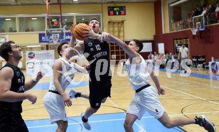 Basketball 2. Liga 2023/2024. Grunddurchgang 6. Runde.  KOS Celovec gegen Woerthersee Piraten.. Niklas Michel, Albin Llapashtica (KOS),   Jan-Arne Apschner (Piraten). Klagenfurt, am 11.11.2023.
Foto: Kuess
www.qspictures.net
---
pressefotos, pressefotografie, kuess, qs, qspictures, sport, bild, bilder, bilddatenbank