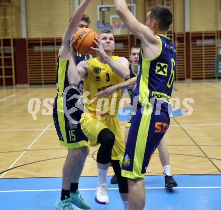 Basketball 2. Liga 2023/2024. Grunddurchgang 7. Runde.  Woerthersee Piraten gegen Future Team Steiermark..  Jernej Andolsek Heine (Piraten),   Benedict von Housewald (Steiermark). Klagenfurt, am 17.11.2023.
Foto: Kuess
www.qspictures.net
---
pressefotos, pressefotografie, kuess, qs, qspictures, sport, bild, bilder, bilddatenbank