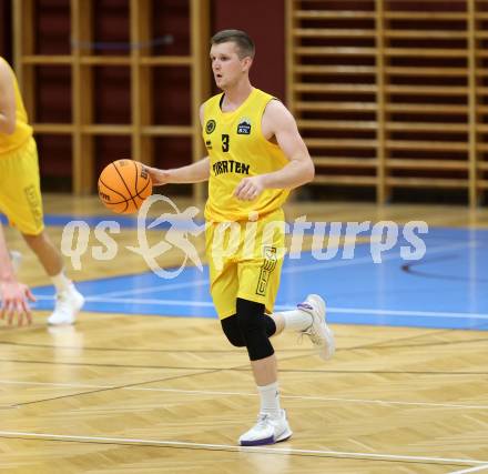 Basketball 2. Liga 2023/2024. Grunddurchgang 7. Runde.  Woerthersee Piraten gegen Future Team Steiermark..  Jernej Andolsek Heine (Piraten),  Klagenfurt, am 17.11.2023.
Foto: Kuess
www.qspictures.net
---
pressefotos, pressefotografie, kuess, qs, qspictures, sport, bild, bilder, bilddatenbank