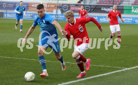 Fussball Laenderspiel Amateure. Oesterreich gegen Slowenien. Daniel Hoelbling (AUT), Anej Kmetic (SLO). Klagenfurt, am 26.11.2023.
Foto: Kuess
www.qspictures.net
---
pressefotos, pressefotografie, kuess, qs, qspictures, sport, bild, bilder, bilddatenbank