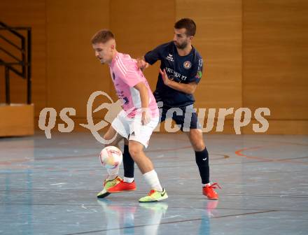 Futsal. Carinthia Flamengo Futsal Club gegen LPSV-Kaernten.   Smajl Delic (C.F.F.C),  Samir Nuhanovic  (LPSV). Klagenfurt, 26.11.2023.
Foto: Kuess
www.qspictures.net
---
pressefotos, pressefotografie, kuess, qs, qspictures, sport, bild, bilder, bilddatenbank