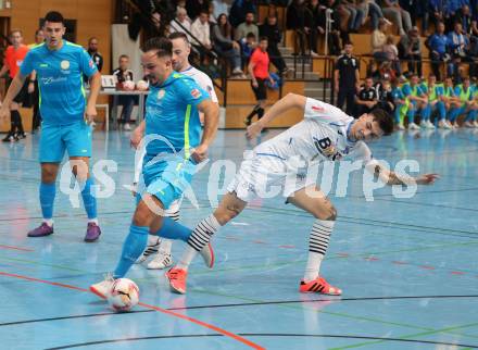 Futsal. FUTSAL versli.at Klagenfurt gegen FC Diamant Linz.  Vahid Muharemovic  (Klagenfurt),    Edwin Skrgic (Linz). Klagenfurt, 26.11.2023.
Foto: Kuess
www.qspictures.net
---
pressefotos, pressefotografie, kuess, qs, qspictures, sport, bild, bilder, bilddatenbank