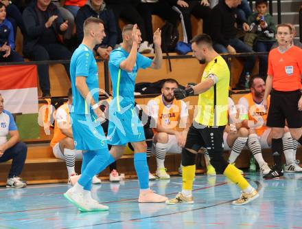 Futsal. FUTSAL versli.at Klagenfurt gegen FC Diamant Linz.  Torjubel Zoran Vukovic, Vladimir Kajkut, Niko Maric  (Klagenfurt), . Klagenfurt, 26.11.2023.
Foto: Kuess
www.qspictures.net
---
pressefotos, pressefotografie, kuess, qs, qspictures, sport, bild, bilder, bilddatenbank