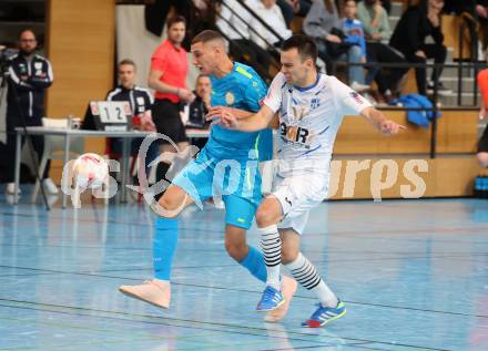 Futsal. FUTSAL versli.at Klagenfurt gegen FC Diamant Linz.  Niko Maric  (Klagenfurt),  
Aleksandar Milovanovic  (Linz). Klagenfurt, 26.11.2023.
Foto: Kuess
www.qspictures.net
---
pressefotos, pressefotografie, kuess, qs, qspictures, sport, bild, bilder, bilddatenbank