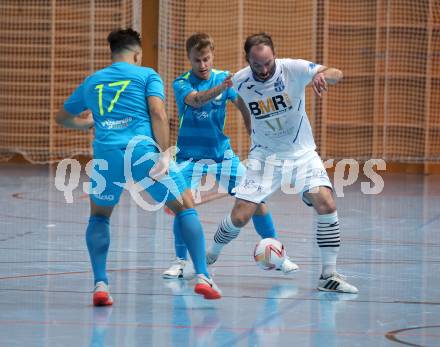 Futsal. FUTSAL versli.at Klagenfurt gegen FC Diamant Linz.  Vahid Muharemovic, Irnes Skoric  (Klagenfurt),  Endi Nuhanovic  (Linz). Klagenfurt, 26.11.2023.
Foto: Kuess
www.qspictures.net
---
pressefotos, pressefotografie, kuess, qs, qspictures, sport, bild, bilder, bilddatenbank