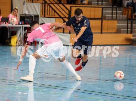 Futsal. Carinthia Flamengo Futsal Club gegen LPSV-Kaernten.   Enes Brdjanovic (C.F.F.C),    Samir Nuhanovic (LPSV). Klagenfurt, 26.11.2023.
Foto: Kuess
www.qspictures.net
---
pressefotos, pressefotografie, kuess, qs, qspictures, sport, bild, bilder, bilddatenbank