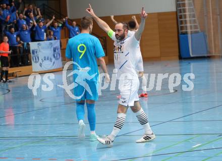 Futsal. FUTSAL versli.at Klagenfurt gegen FC Diamant Linz.  Torjubel Endi Nuhanovic   (Linz). Klagenfurt, 26.11.2023.
Foto: Kuess
www.qspictures.net
---
pressefotos, pressefotografie, kuess, qs, qspictures, sport, bild, bilder, bilddatenbank