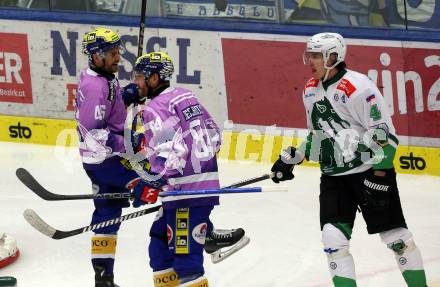 EBEL. Eishockey Bundesliga. EC VSV gegen HK Olimpija Ljubljana.  Torjubel Alex Wall, Andrew Desjardins  (VSV). Villach, am 28.11.2023
Foto: Kuess
www.qspictures.net
---
pressefotos, pressefotografie, kuess, qs, qspictures, sport, bild, bilder, bilddatenbank