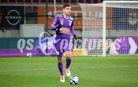 Fussball Bundesliga. SK Austria Klagenfurt gegen TSV Egger Glas Hartberg.  Nikola Djoric (Klagenfurt).   Klagenfurt, am 4.12.2023.
Foto: Kuess
---
pressefotos, pressefotografie, kuess, qs, qspictures, sport, bild, bilder, bilddatenbank