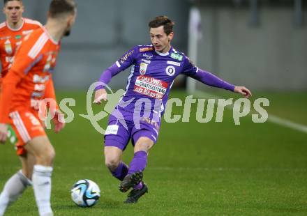 Fussball Bundesliga. SK Austria Klagenfurt gegen TSV Egger Glas Hartberg.  Till Schumacher (Klagenfurt).   Klagenfurt, am 4.12.2023.
Foto: Kuess
---
pressefotos, pressefotografie, kuess, qs, qspictures, sport, bild, bilder, bilddatenbank