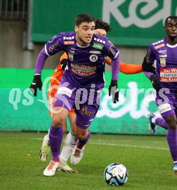 Fussball Bundesliga. SK Austria Klagenfurt gegen TSV Egger Glas Hartberg. Nikola Djoric  (Klagenfurt).   Klagenfurt, am 4.12.2023.
Foto: Kuess
---
pressefotos, pressefotografie, kuess, qs, qspictures, sport, bild, bilder, bilddatenbank