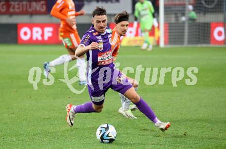 Fussball Bundesliga. SK Austria Klagenfurt gegen TSV Egger Glas Hartberg. Sinan Karweina  (Klagenfurt).   Klagenfurt, am 4.12.2023.
Foto: Kuess
---
pressefotos, pressefotografie, kuess, qs, qspictures, sport, bild, bilder, bilddatenbank