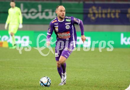 Fussball Bundesliga. SK Austria Klagenfurt gegen TSV Egger Glas Hartberg. Rico Benatelli  (Klagenfurt).   Klagenfurt, am 4.12.2023.
Foto: Kuess
---
pressefotos, pressefotografie, kuess, qs, qspictures, sport, bild, bilder, bilddatenbank