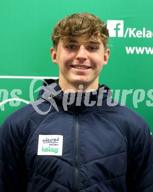 Kaernten Sport. Sportlermeeting. Package Uebergabe.  Leon Trattler  (Schwimmen). Klagenfurt, am 5.12.2023.
Foto: Kuess
---
pressefotos, pressefotografie, kuess, qs, qspictures, sport, bild, bilder, bilddatenbank