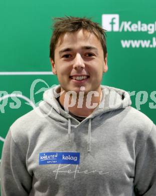 Kaernten Sport. Sportlermeeting. Package Uebergabe.  Cillian Zwanziger  (Rudern). Klagenfurt, am 5.12.2023.
Foto: Kuess
---
pressefotos, pressefotografie, kuess, qs, qspictures, sport, bild, bilder, bilddatenbank