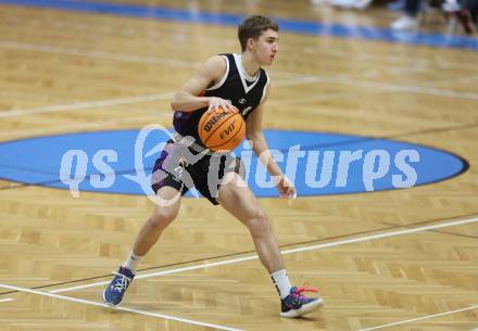 Basketball 2. Bundesliga. Woerthersee Piraten gegen Vienna United. Mykyta Bitkin (Vienna United),  Klagenfurt, am 8.12.2023.
Foto: Kuess
---
pressefotos, pressefotografie, kuess, qs, qspictures, sport, bild, bilder, bilddatenbank