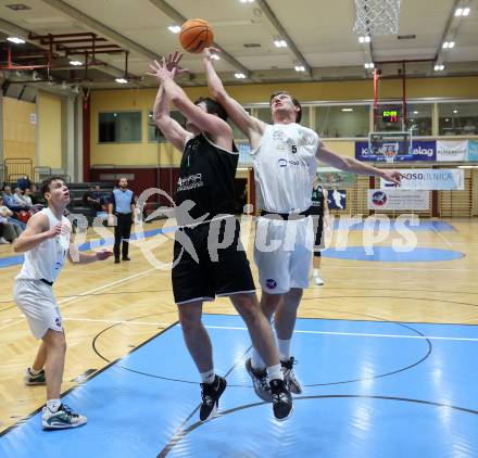 Basketball 2. Liga 2023/2024. Grunddurchgang 10. Runde.  KOS gegen Deutsch Wagram Alligators.  Andi Smrtnik (KOS),  Daniel Schuch  (Deutsch Wagram). Klagenfurt, am 8.12.12023.
Foto: Kuess
---
pressefotos, pressefotografie, kuess, qs, qspictures, sport, bild, bilder, bilddatenbank