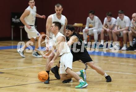 Basketball 2. Liga 2023/2024. Grunddurchgang 10. Runde.  KOS gegen Deutsch Wagram Alligators. Niklas Michel  (KOS),  Ognjen Drljaca  (Deutsch Wagram). Klagenfurt, am 8.12.12023.
Foto: Kuess
---
pressefotos, pressefotografie, kuess, qs, qspictures, sport, bild, bilder, bilddatenbank