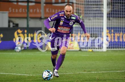 Fussball. Bundesliga. SK Austria Klagenfurt gegen Austria Wien.  Rico Benatelli   (Austria Klagenfurt). Klagenfurt, 9.12.2023.
Foto: Kuess
---
pressefotos, pressefotografie, kuess, qs, qspictures, sport, bild, bilder, bilddatenbank