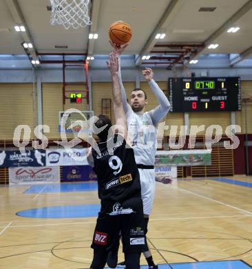 Basketball 2. Liga 2023/2024. Grunddurchgang 12. Runde.  KOS gegen Mattersburg Rocks.    Anton Marusic (KOS),   Tobias Winkler (Mattersburg Rocks). Klagenfurt, am 16.12.12023.
Foto: Kuess
www.qspictures.net
---
pressefotos, pressefotografie, kuess, qs, qspictures, sport, bild, bilder, bilddatenbank