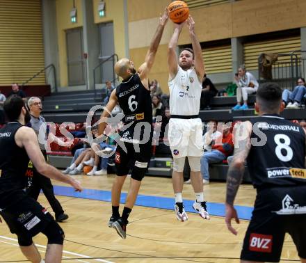 Basketball 2. Liga 2023/2024. Grunddurchgang 12. Runde.  KOS gegen Mattersburg Rocks.    Tim Huber (KOS),  Dominik Alturban  (Mattersburg Rocks). Klagenfurt, am 16.12.12023.
Foto: Kuess
www.qspictures.net
---
pressefotos, pressefotografie, kuess, qs, qspictures, sport, bild, bilder, bilddatenbank