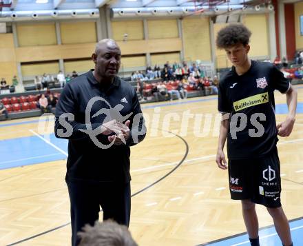 Basketball 2. Liga 2023/2024. Grunddurchgang 12. Runde.  KOS gegen Mattersburg Rocks.    Trainer James Williams  (Mattersburg Rocks). Klagenfurt, am 16.12.12023.
Foto: Kuess
www.qspictures.net
---
pressefotos, pressefotografie, kuess, qs, qspictures, sport, bild, bilder, bilddatenbank