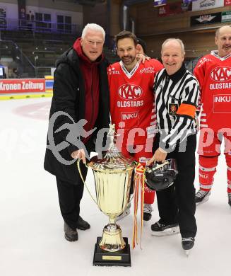 Eishockey Revival. Legenden Turnier. Anton Polster, Thomas Koch, Karl Korentschnig. Villach, am 16.12.2023.
Foto: Kuess
---
pressefotos, pressefotografie, kuess, qs, qspictures, sport, bild, bilder, bilddatenbank