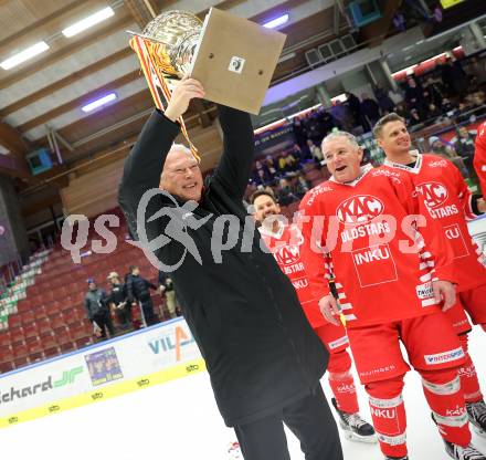 Eishockey Revival. Legenden Turnier. Jubel Anton Polster, Hans Sulzer. Villach, am 16.12.2023.
Foto: Kuess
---
pressefotos, pressefotografie, kuess, qs, qspictures, sport, bild, bilder, bilddatenbank