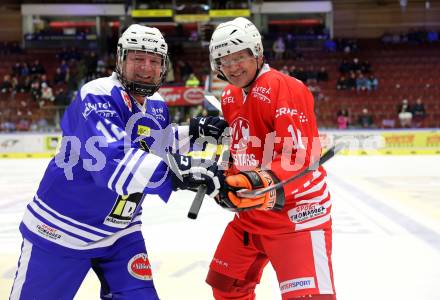 Eishockey Revival. Legenden Turnier. Buergermeister Guenther Albel, Buergermeister Christian Scheider. Villach, am 16.12.2023.
Foto: Kuess
---
pressefotos, pressefotografie, kuess, qs, qspictures, sport, bild, bilder, bilddatenbank