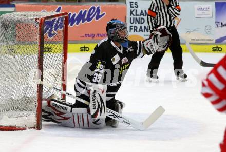 Eishockey Revival. Legenden Turnier. Claus Dalpiaz. Villach, am 16.12.2023.
Foto: Kuess
---
pressefotos, pressefotografie, kuess, qs, qspictures, sport, bild, bilder, bilddatenbank