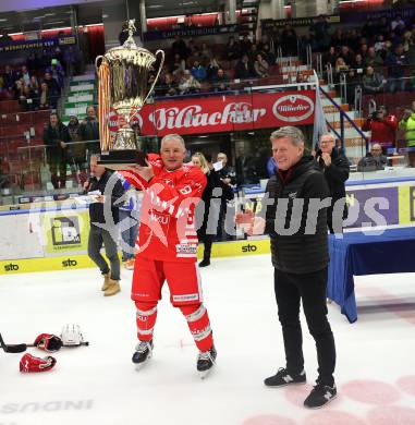 Eishockey Revival. Legenden Turnier.Hans Sulzer, Arno Arthofer. Villach, am 16.12.2023.
Foto: Kuess
---
pressefotos, pressefotografie, kuess, qs, qspictures, sport, bild, bilder, bilddatenbank