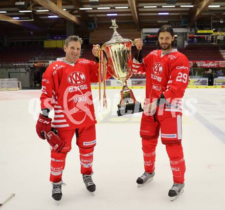 Eishockey Legenden Turnier. VSV gegen KAC. Kirk Furey, Christoph Brandner  (KAC). Villach, am 16.12.2023.
Foto: Kuess

---
pressefotos, pressefotografie, kuess, qs, qspictures, sport, bild, bilder, bilddatenbank