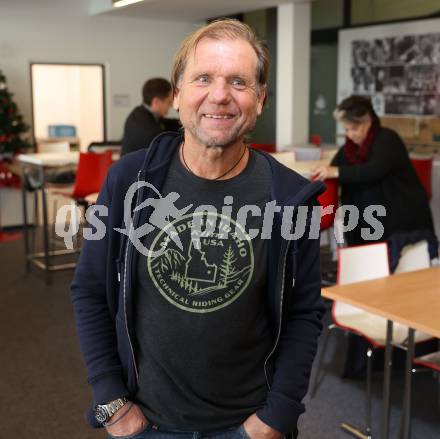 Eishockey. Legenden Turnier. Pressekonferenz.  Thomas Cijan . KLagenfurt, am 6.12.2023.
Foto: Kuess
---
pressefotos, pressefotografie, kuess, qs, qspictures, sport, bild, bilder, bilddatenbank