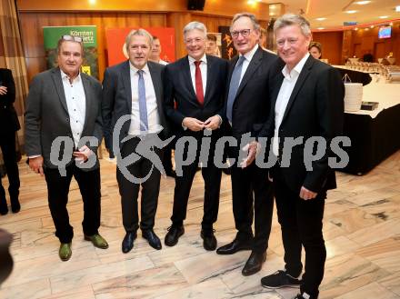 Nacht des Sports. Sportgala. Kaernten Sportler des Jahres 2023.    Dietmar Triebnig, Marjan Velik, Landeshauptmann Peter Kaiser, Franz Klammer, Arno Arthofer. Velden, am 23.12.2023.
Foto: Kuess
www.qspictures.net
---
pressefotos, pressefotografie, kuess, qs, qspictures, sport, bild, bilder, bilddatenbank