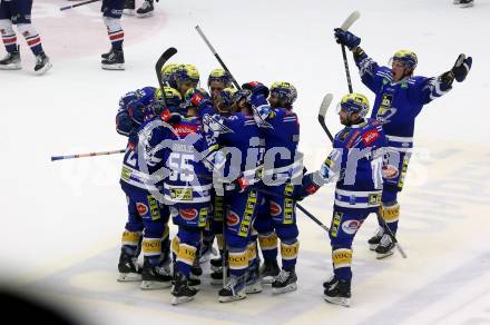 EBEL. Eishockey Bundesliga. EC VSV gegen Fehervar AV19.  Jubel   (VSV). Villach, am 28.12.2023
Foto: Kuess
www.qspictures.net
---
pressefotos, pressefotografie, kuess, qs, qspictures, sport, bild, bilder, bilddatenbank