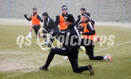 Fussball Bundesliga. Training SK Austria Klagenfurt.    Till Schumacher. Klagenfurt, am 5.1.2024.
Foto: Kuess
www.qspictures.net
---
pressefotos, pressefotografie, kuess, qs, qspictures, sport, bild, bilder, bilddatenbank