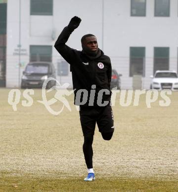 Fussball Bundesliga. Training SK Austria Klagenfurt.    Solomon Bonnah. Klagenfurt, am 5.1.2024.
Foto: Kuess
www.qspictures.net
---
pressefotos, pressefotografie, kuess, qs, qspictures, sport, bild, bilder, bilddatenbank