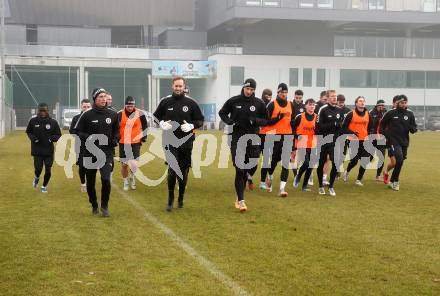 Fussball Bundesliga. Training SK Austria Klagenfurt.    . Klagenfurt, am 5.1.2024.
Foto: Kuess
www.qspictures.net
---
pressefotos, pressefotografie, kuess, qs, qspictures, sport, bild, bilder, bilddatenbank