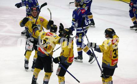 EBEL. Eishockey Bundesliga. EC VSV gegen spusu Vienna Capitals.  Torjubel Nikolaus Hartl, Lukas Piff, Christof Kromp, Seamus Donohue  (Vienna Capitals). Villach, am 9.1.2024.
Foto: Kuess
www.qspictures.net
---
pressefotos, pressefotografie, kuess, qs, qspictures, sport, bild, bilder, bilddatenbank