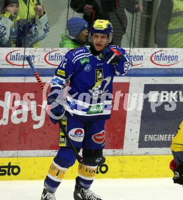 EBEL. Eishockey Bundesliga. EC VSV gegen spusu Vienna Capitals.  Torjubel John Hughes  (VSV). Villach, am 9.1.2024.
Foto: Kuess
www.qspictures.net
---
pressefotos, pressefotografie, kuess, qs, qspictures, sport, bild, bilder, bilddatenbank