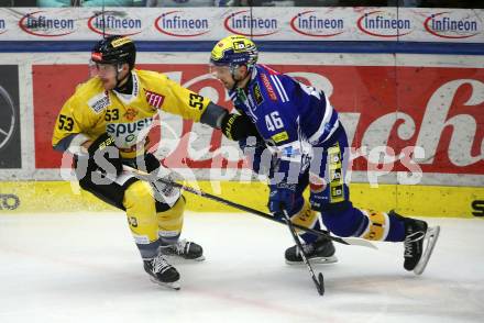 EBEL. Eishockey Bundesliga. EC VSV gegen spusu Vienna Capitals.  Alex Wall, (VSV),  Leon Widhalm    (Vienna Capitals). Villach, am 9.1.2024.
Foto: Kuess
www.qspictures.net
---
pressefotos, pressefotografie, kuess, qs, qspictures, sport, bild, bilder, bilddatenbank