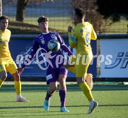 Fussball Bundesliga. Testspiel. SK Austria Klagenfurt gegen Domzale (SLO).  Jannik Robatsch   (Klagenfurt). Moosburg, am 13.1.2024.
Foto: Kuess
www.qspictures.net
---
pressefotos, pressefotografie, kuess, qs, qspictures, sport, bild, bilder, bilddatenbank