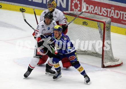 EBEL. Eishockey Bundesliga. EC VSV gegen BEMER Pioneers Vorarlberg.  Blaz Tomazevic, (VSV), Nick Pastujov    (Vorarlberg). Villach, am 13.1.2024.
Foto: Kuess
www.qspictures.net
---
pressefotos, pressefotografie, kuess, qs, qspictures, sport, bild, bilder, bilddatenbank