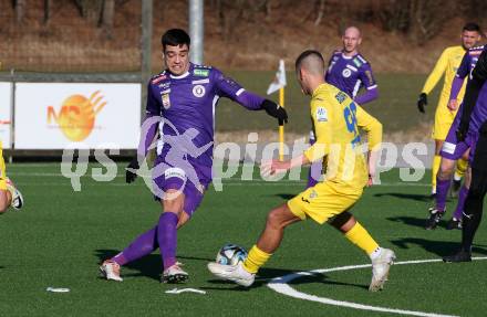 Fussball Bundesliga. Testspiel. SK Austria Klagenfurt gegen Domzale (SLO).  Nikola Djoric   (Klagenfurt). Moosburg, am 13.1.2024.
Foto: Kuess
www.qspictures.net
---
pressefotos, pressefotografie, kuess, qs, qspictures, sport, bild, bilder, bilddatenbank