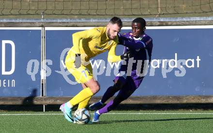 Fussball Bundesliga. Testspiel. SK Austria Klagenfurt gegen Domzale (SLO).   Solomon Bonnah  (Klagenfurt). Moosburg, am 13.1.2024.
Foto: Kuess
www.qspictures.net
---
pressefotos, pressefotografie, kuess, qs, qspictures, sport, bild, bilder, bilddatenbank