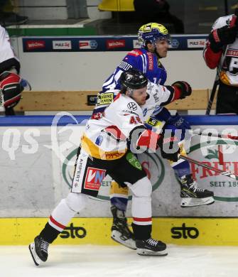 EBEL. Eishockey Bundesliga. EC VSV gegen BEMER Pioneers Vorarlberg.  Johannes Tschurnig,  (VSV),  Oskar Maier  (Vorarlberg). Villach, am 13.1.2024.
Foto: Kuess
www.qspictures.net
---
pressefotos, pressefotografie, kuess, qs, qspictures, sport, bild, bilder, bilddatenbank