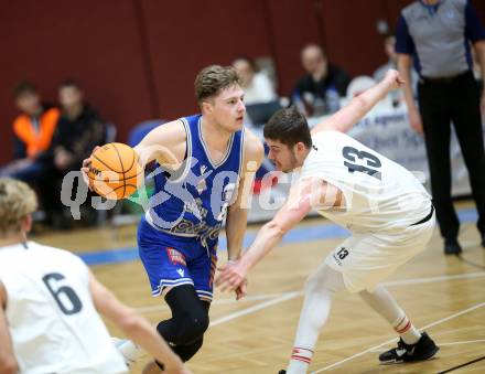 Basketball 2. Liga 2023/2024. Grunddurchgang 12. Runde.  KOS gegen Kufstein Towers.   Maximilian Seher  (KOS),  Kasparas Berenis  (Kufstein Towers). Klagenfurt, am 13.1.2024.
Foto: Kuess
www.qspictures.net
---
pressefotos, pressefotografie, kuess, qs, qspictures, sport, bild, bilder, bilddatenbank