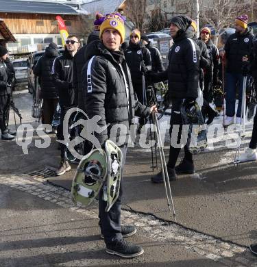 Fussball Bundesliga. Teambuilding SK Austria KLagenfurt. Schneeschuhwandern.   Till Schumacher. Bad Kleinkirchheim, am 14.1.2024.
Foto: Kuess
www.qspictures.net
---
pressefotos, pressefotografie, kuess, qs, qspictures, sport, bild, bilder, bilddatenbank